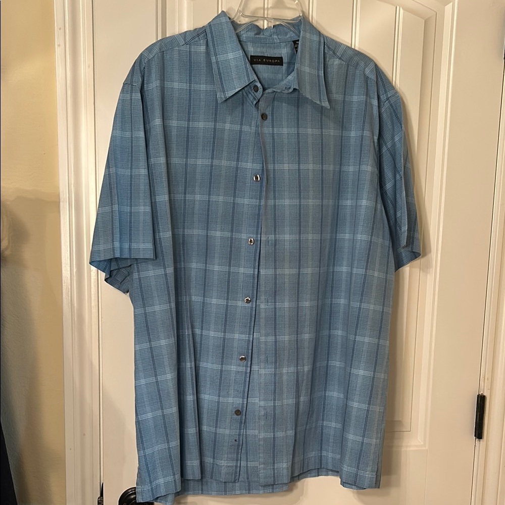 Via Europa Light Blue Plaid Button Down Shirt